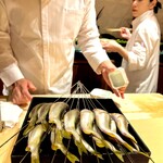 Ginza Shinohara - 鮎も炭火焼きで頭からパクリ