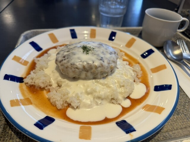 Coffee &amp; Rest Karasawa