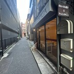 ドース イスピーガ - お店の前の通り