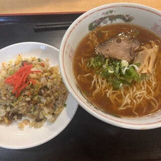 駅ナカ食堂 なの花_1