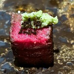 鉄板焼 - 吉田類さんみたいにワサビを付けすぎか。