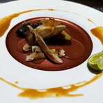 鉄板焼 - 活け鮑の塩蒸し、生雲丹炙り焼き、松茸を添えて