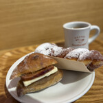 フードスケープ ベーカリー パンとスープ - イートインはドリンクオーダーマスト