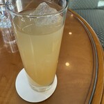 ラウンジ　ドルチェ - りんごジュース