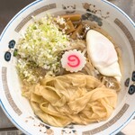 中華そば みたか - ワンタンメン油そば（麺軽）　半熟卵付き