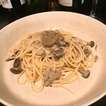 山下食堂 - 木の子とパルミジャーノのスパゲッティ　ポルチーニバター