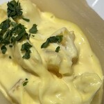 赤白 - ジャガイモとモンゴイカサフランソース