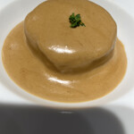 赤白 - 大根ポルチーニ茸のクリームソース