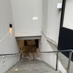 IDOL - この階段を降ります