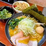 横浜家系らーめん 天王家 - 