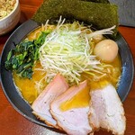 横浜家系らーめん 天王家 - 