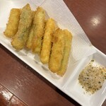 博多 竜の字 - 糸島アスパラのパン粉揚げ