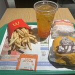 マクドナルド 原宿竹下通り店 - 