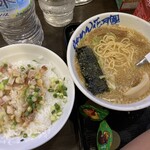 らあめん花月嵐 鷺宮店 - 「ぶためし」と「お子様ラーメン
                                」