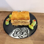 patisserie andbell - シャインマスカットミルフィーユ