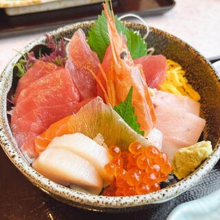 港町レストラン 鮮_1