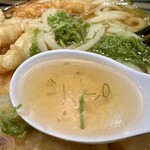 ウエスト - 出汁は優しい薄味かな