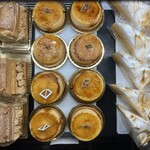 CAFE AUX BACCHANALES 渋谷ヒカリエ店 - 