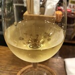 とんぼ - 白ワイングラス