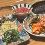 中目黒焼肉 登牛門 - 