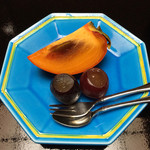 料亭旅館　いちい亭 - 〈夕食〉水物(代白柿、巨峰)