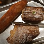 パンやきどころ RIKI - ほとんど売り切れ(TωT)
      かろうじて手に入れた！