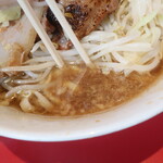 ラーメン二郎 - スープ