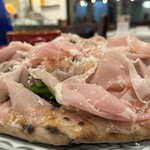 ピッツェリア ラ ジネストラ - 