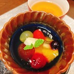 厨 花膳 - フルーツゼリー