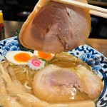 東京駅 斑鳩 - トロトロのチャーシュー♪