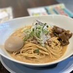 担担麺 胡 高槻店 - 汁なし担々麺　自家製ザーサイがめっちゃくちゃ美味しかった！！