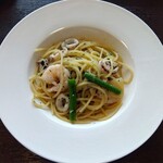 ピーノ - Aコースのハーフパスタ　ヤリイカとコエビのペペロン