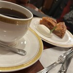 トリコロール - 