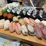 居酒屋 将軍 - 料理写真:特上寿司2人前　涙巻き　鉄火巻き