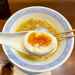らぁめん 信 - 塩味玉