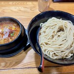 辛つけ麺専門　カラツケ グレ - ニクカラ大盛