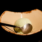 SATOブリアン - ピスタチオアイス