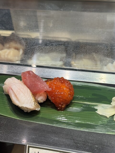 立食い寿司 根室花まる 銀座店 - 銀座/立ち食い寿司 | 食べログ