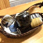 おばんざい菜の花 - 熱燗オーダー時は、おちょこが選べます。