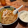 支那麺 はしご 本店
