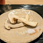 富小路 やま岸 - 焼き松茸