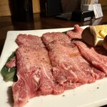 炭火焼肉 伊賀よし - 