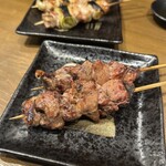 炉端かしわ屋 治兵衛 - 