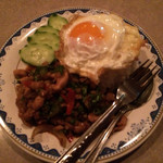 Ying Ruk - ガパオご飯