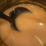 トンコツ魚介の最深スープ