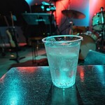 シンジュク・ピット・イン - 