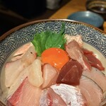 炭と海鮮と串焼きと肴 とっとっと - 