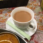 AMAN KITCHEN - セットドリンクはホットチャイにしました