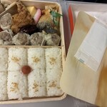 まねきダイニング - 関西シウマイ弁当