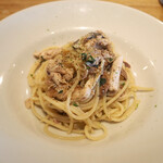 スガハラ - 根室 秋刀魚のペペロンチーノ + 青蜜柑の皮